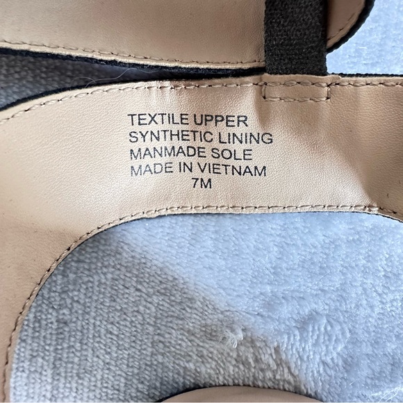 LOFT Leopard Print Wedges Size 7 - Picture 7 of 7